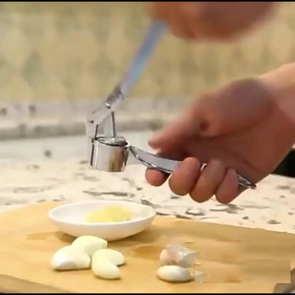 Stainless Steel Garlic Press Heavy Duty Mincer Easy Clean Kitchen Tool